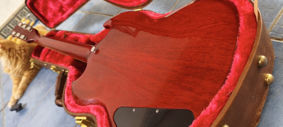 Gibson SG Standard 61 Cherry Vintage Wine 2022 de segunda mano · Foto 10 de 10 · Sevilla · 2000 €