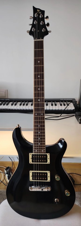Guitarra electrica Elg. de segunda mano · Foto 1 de 10 · Madrid · 350 €