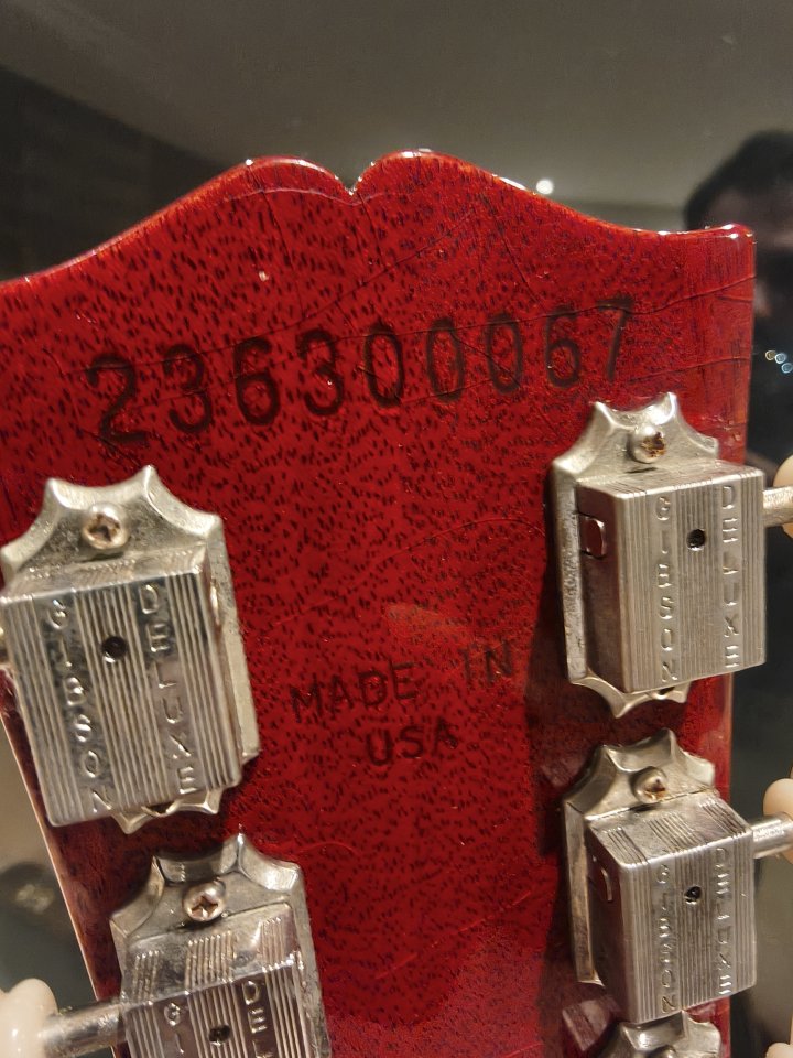 2023 Gibson SG Standard '61 Sideways Vibrola AGED! de segunda mano · Foto 7 de 7 · Gipuzkoa · 2000 €