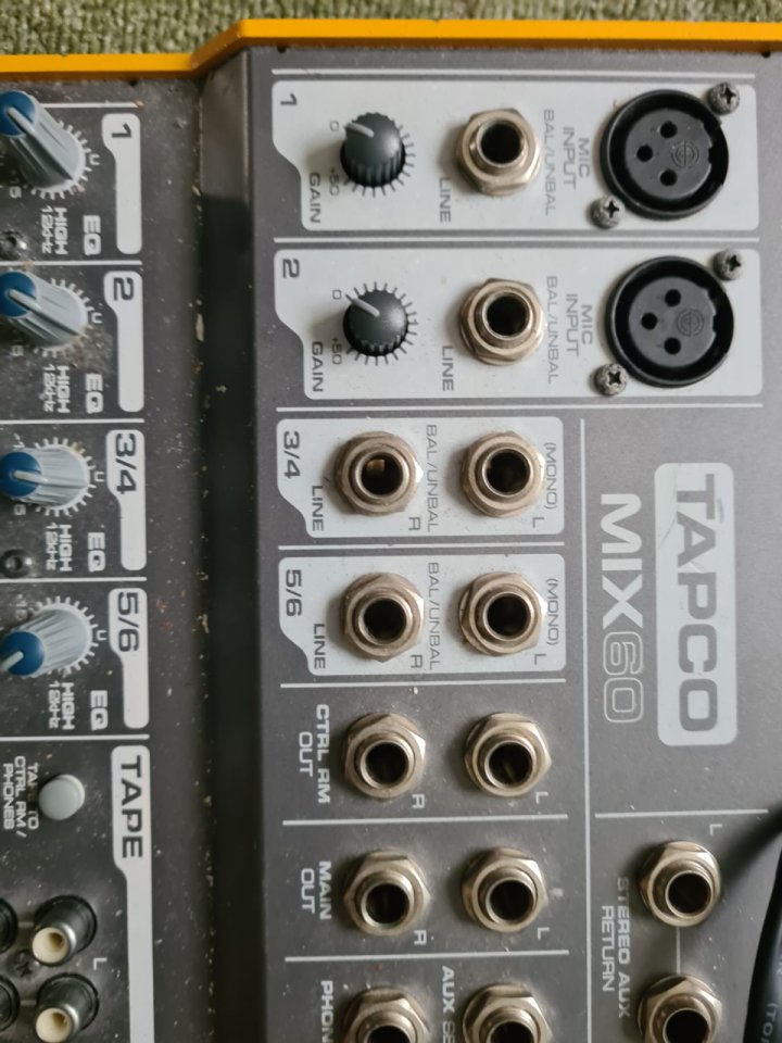 mesa de mezcla TAPCO Mix.60