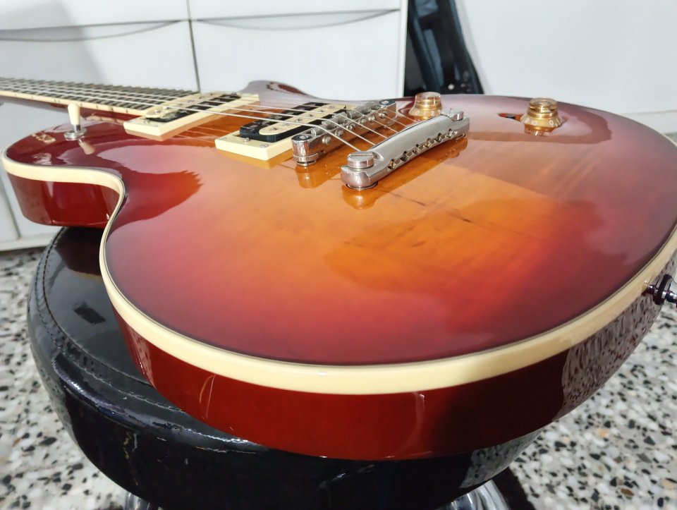 Godin Summit Classic Supreme Limited de segunda mano · Foto 5 de 10 · Gipuzkoa · 1250 €