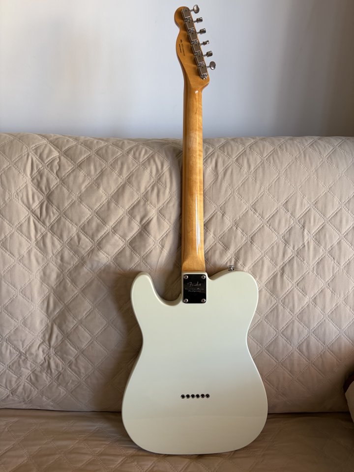 Fender Telecaster Cassic Player Baja 60s de segunda mano · Foto 3 de 5 · Alicante · 800 €