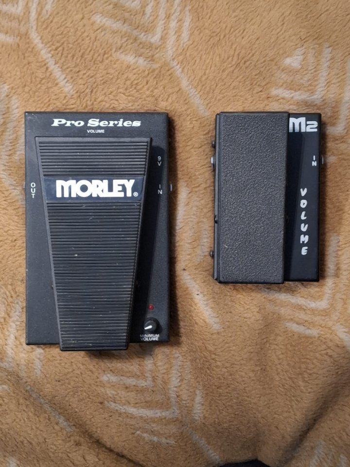 PEDAL DE VOLUMEN "MORLEY" x 2