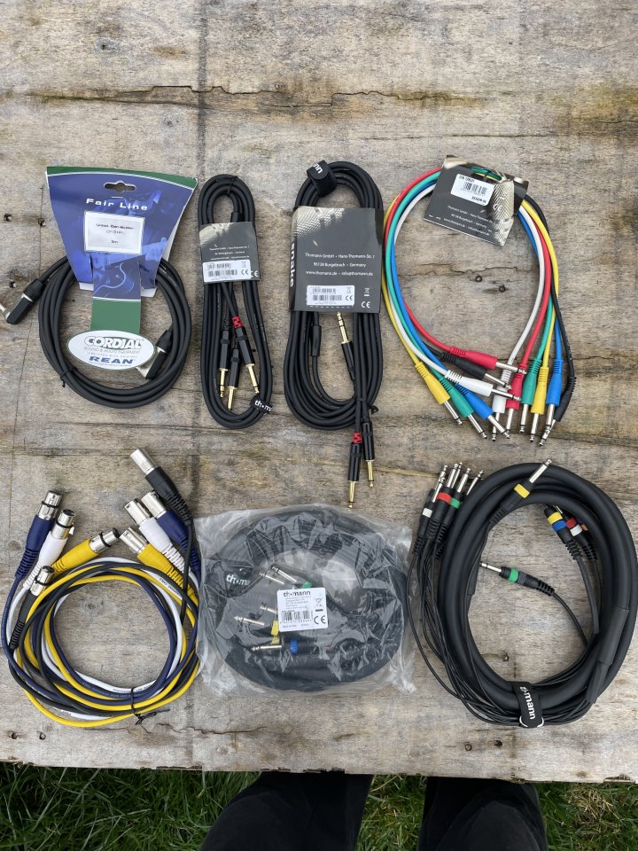 Pack de cables Jack, XLR, Mangueras...