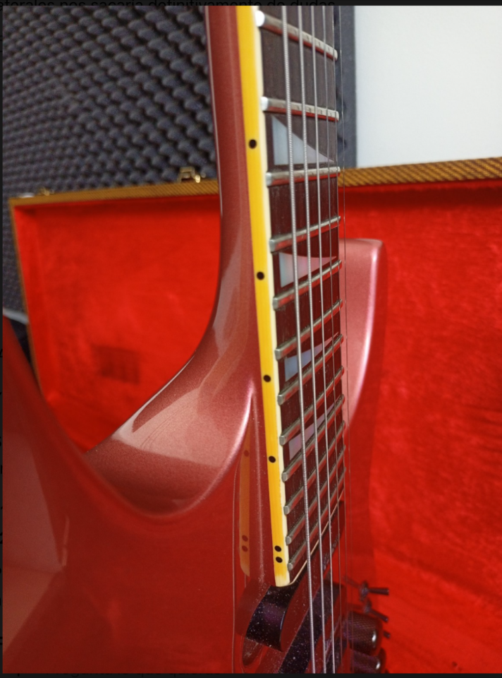 Charvel Model 6 MIJ (1988) – Burgundy Mist – Neck Through – Original – Estuche y documentación de segunda mano · Foto 7 de 10 · Albacete · 2300 €