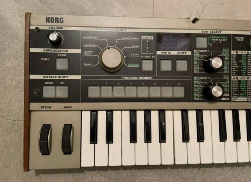 Korg MicroKORG