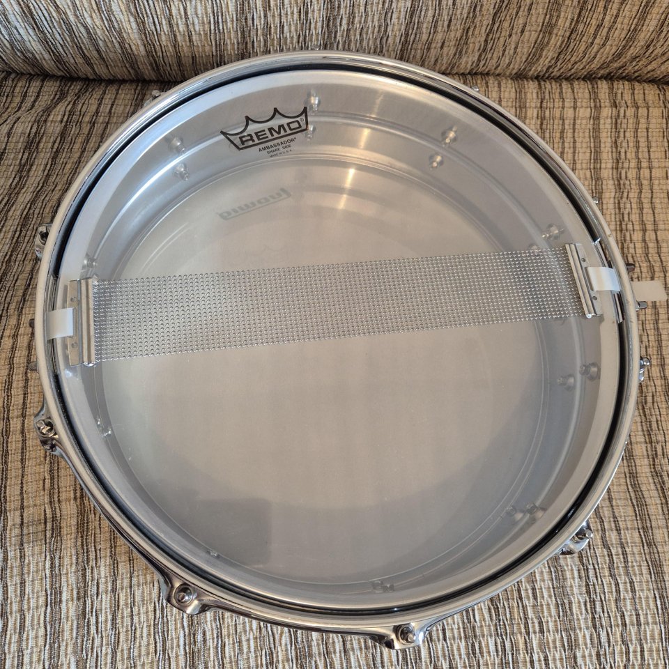 Caja LUDWIG LW0414SL Supralite 14"x4" de segunda mano · Foto 10 de 10 · Cantabria · 275 €