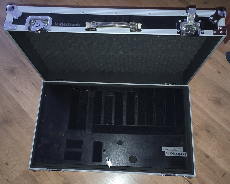 FLYCASE maleta pedalera. de segunda mano · Foto 2 de 4 · Asturias · 65 €