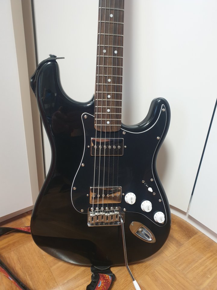 Squier stratocaster affinity con p90