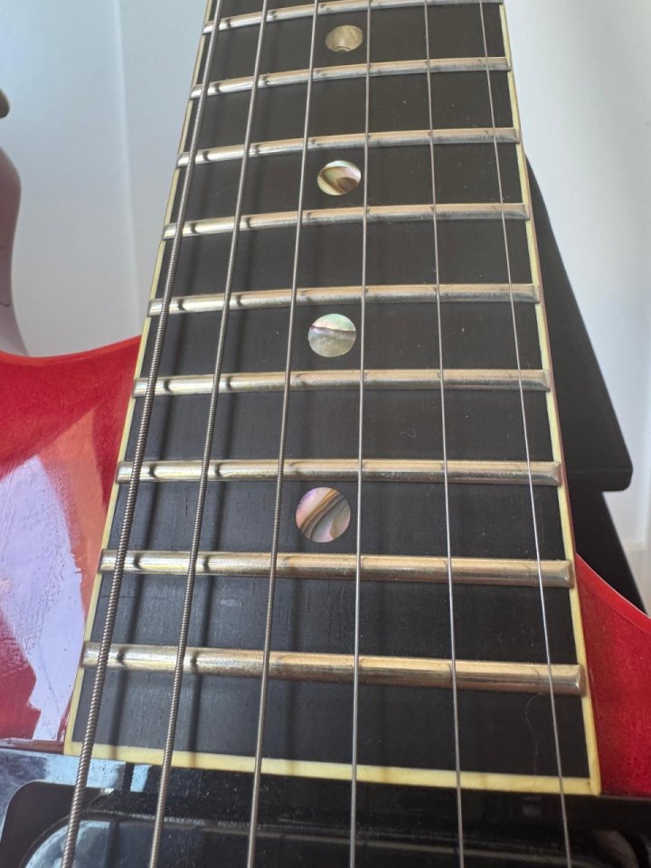 Heartfield by fender Elan 1 de segunda mano · Foto 3 de 10 · Cádiz · 1500 €