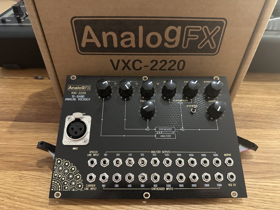Vocoder ANALOGFX VXC-2220 - Eurorack - NUEVO de segunda mano · Foto 1 de 4 · Madrid · 430 €