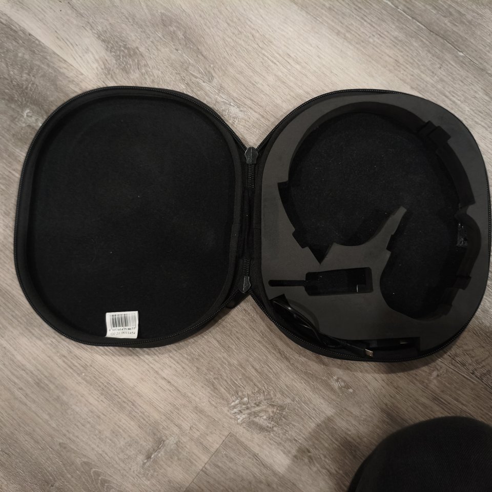 Auriculares Boss Waza Air