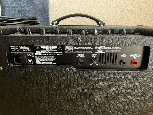 Amplificador Vox Valvetronix AD50VT