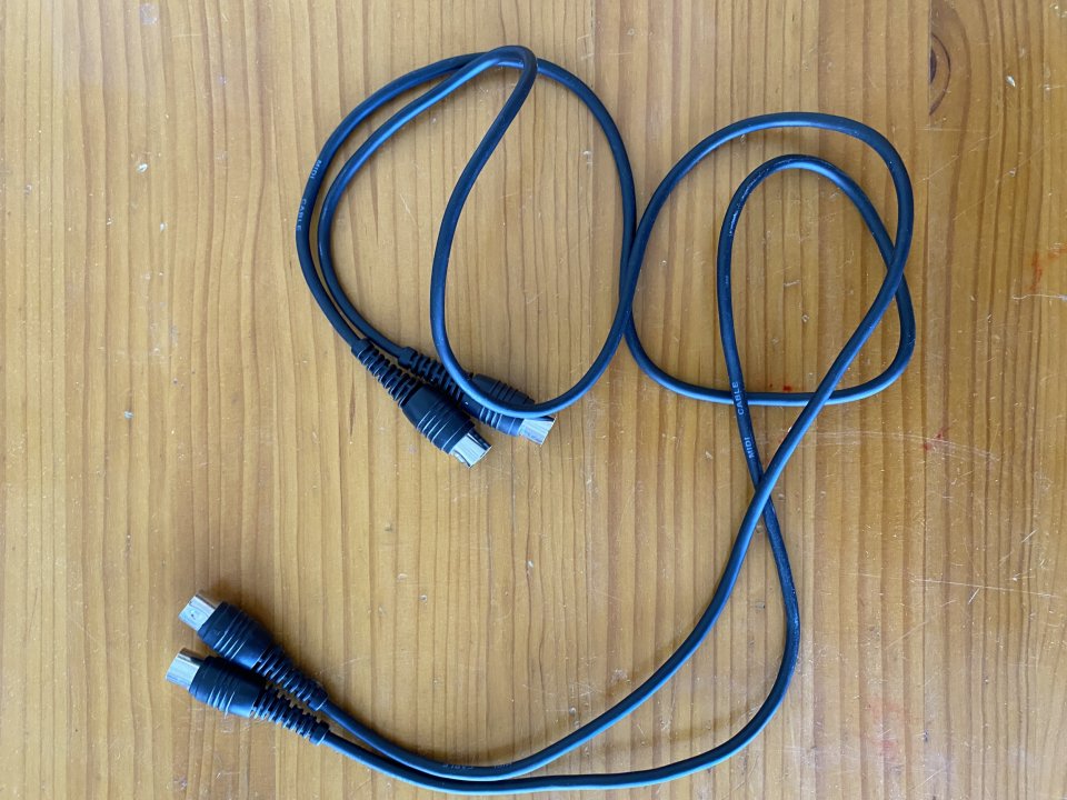 Cable MIDI 5 pines x2 cables