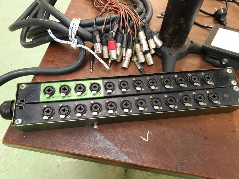 Manguera estudio 18 in - 5 out