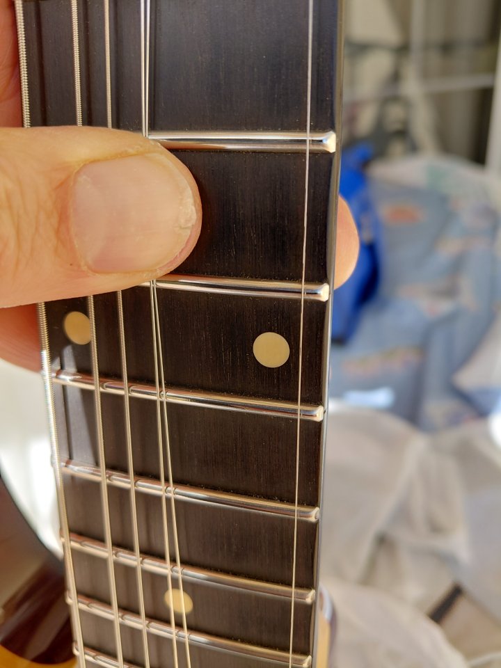 Harley Benton Fusion con Emegés