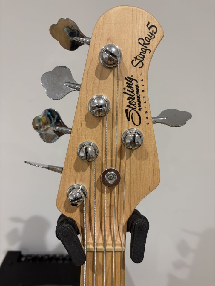 Sterling StingRay 5 Sub de segunda mano · Foto 4 de 4 · Córdoba · 500 €