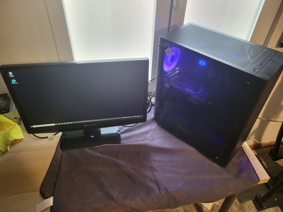 PC ideal para grabar de segunda mano · Foto 2 de 3 · Albacete · 300 €