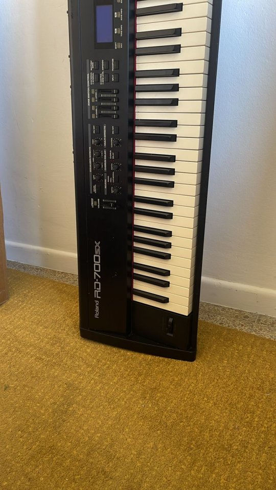 Roland rd700 sx de segunda mano · Foto 2 de 3 · Illes Balears · 700 €