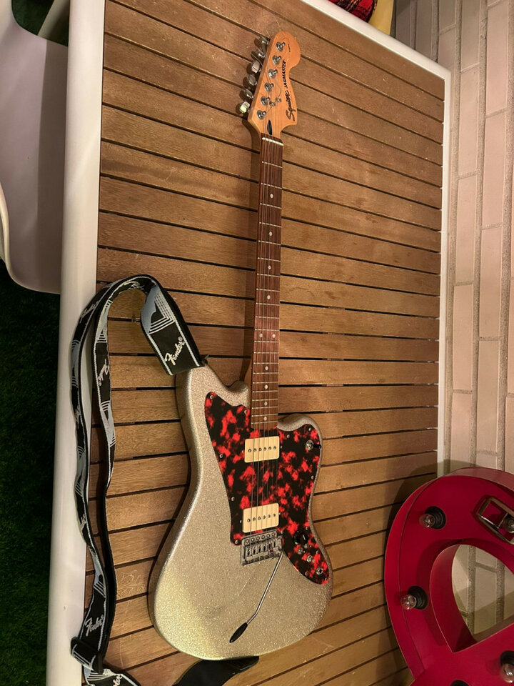 Jagmaster Squier