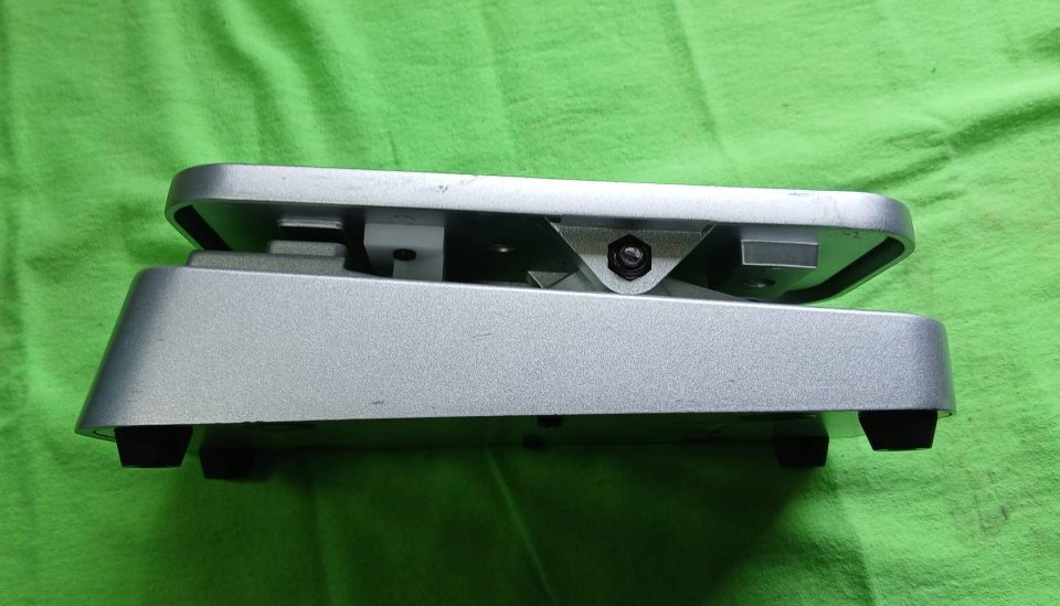 Pedal Expesion ZOOM FP02M    PORTES INCLUIDOS