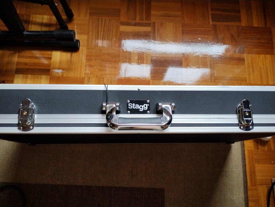 Maletin pedalera marca Stagg