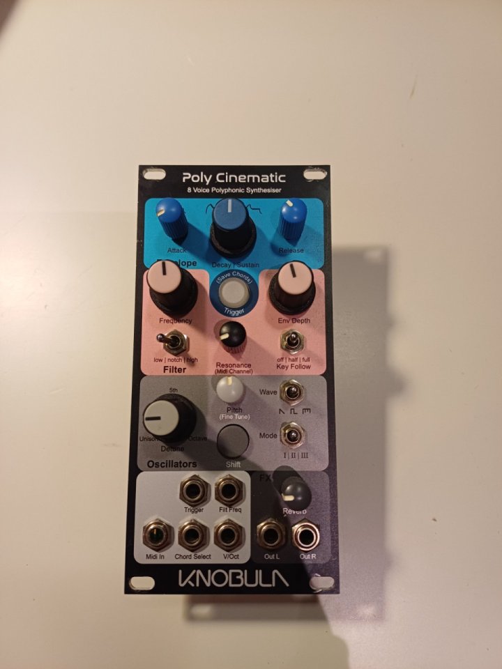 Knobula Poly Cinematic. Eurorack de segunda mano · Foto 1 de 3 · Zaragoza · 269 €