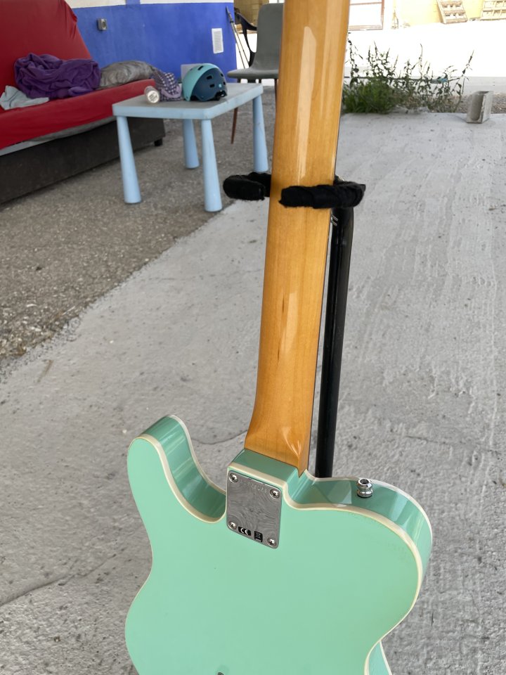 Maybach Lester 58 y Fender Telecaster American original 60 por R8 o R9 de segunda mano · Foto 7 de 8 · Granada