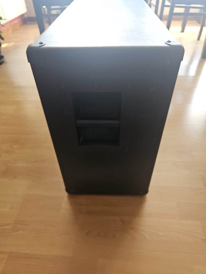 Pantalla Harley Benton Vintage G212 Celestion V30