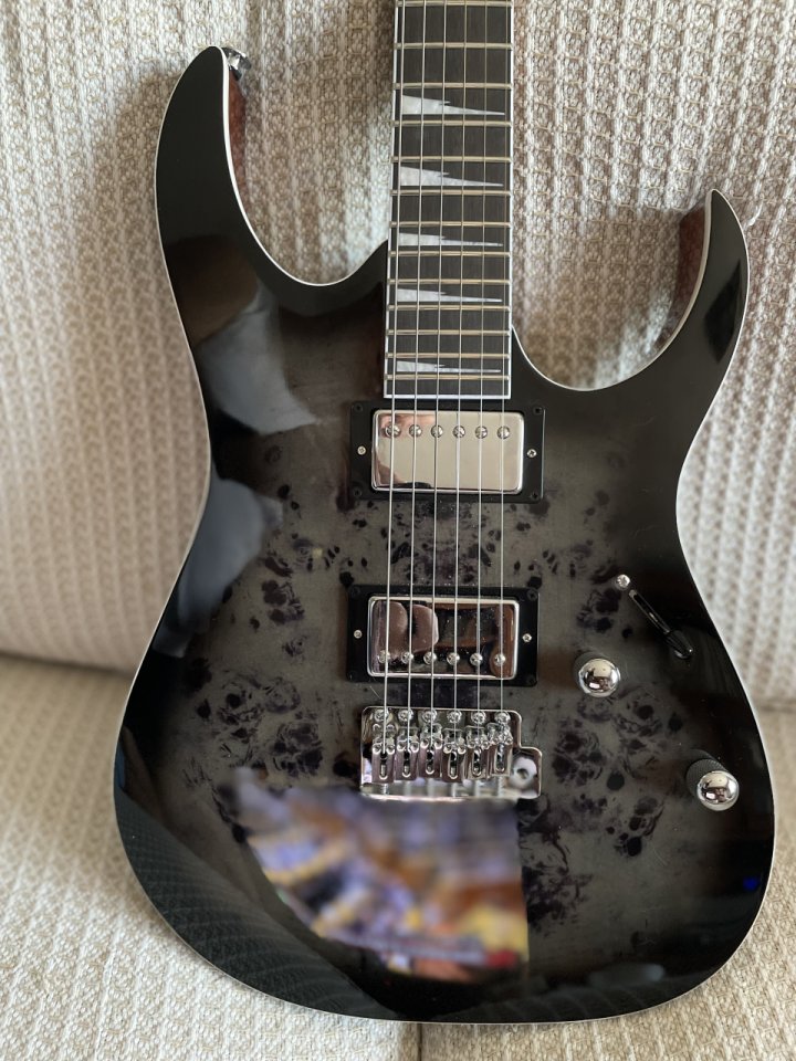 Ibanez GRG220 transparent brown black