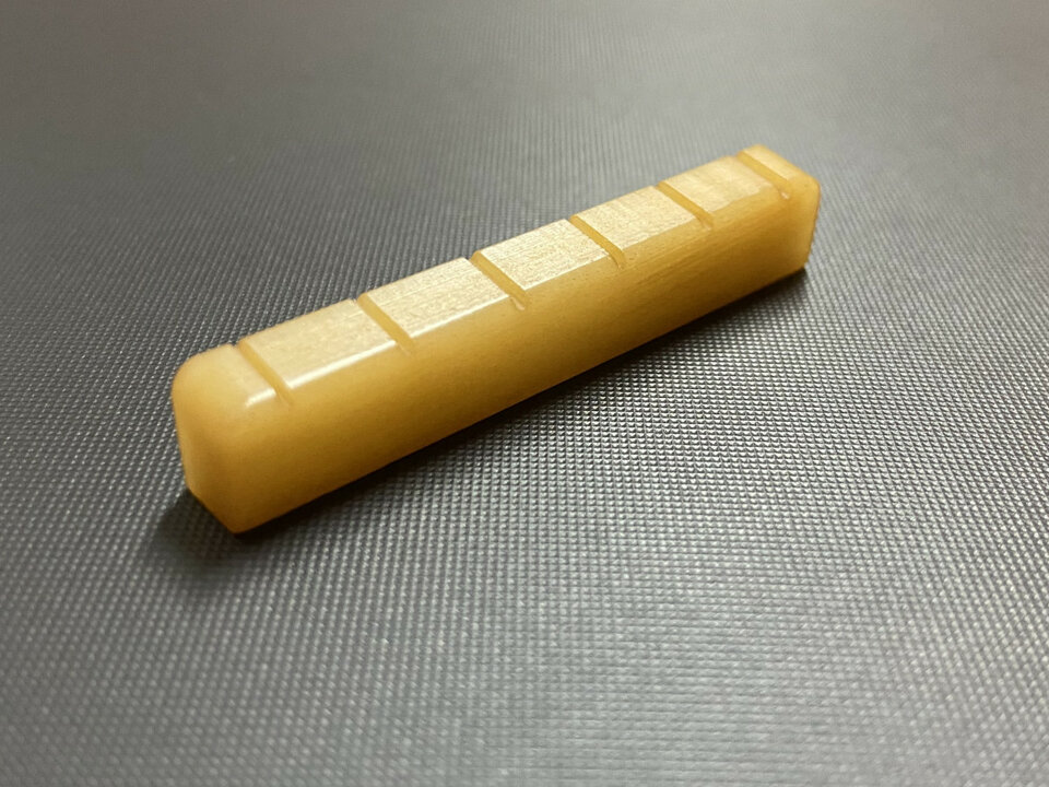 Cejuela Y Silleta Hueso Camello Guitarra clásica