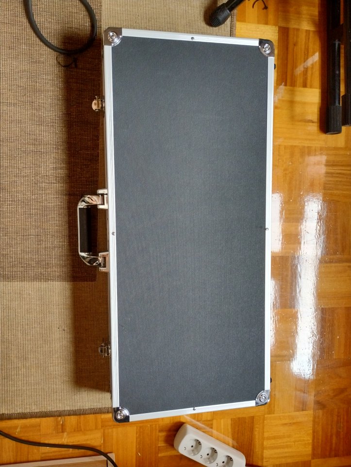 Maletin pedalera marca Stagg