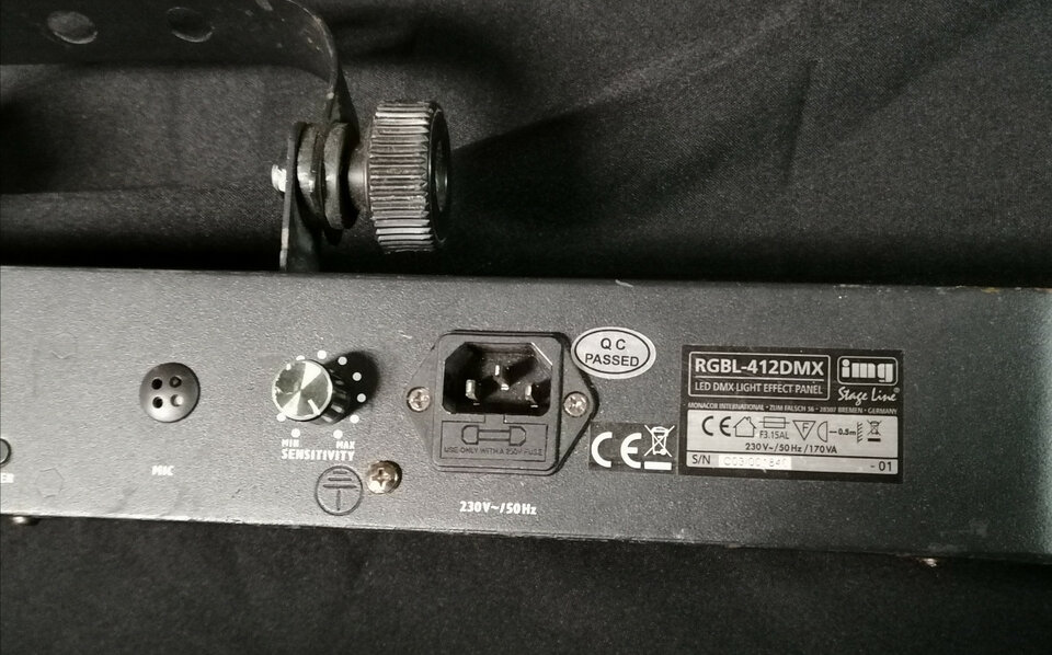 Barra LED DMX / Panel de efectos de luz IMG Stage Line RGBL-412DMX