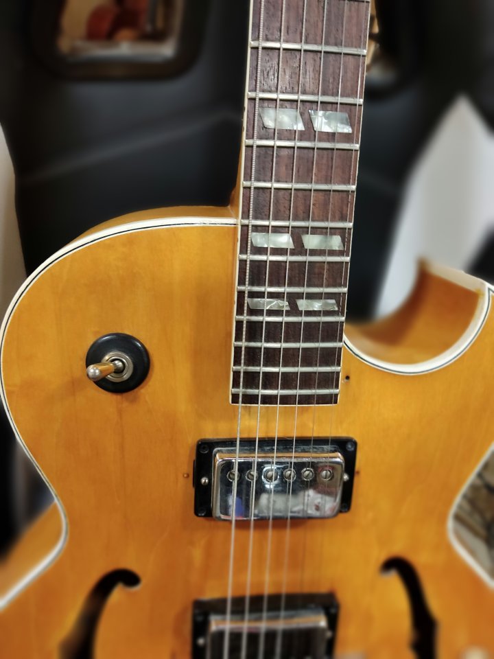 GIBSON ES175D de 1976 madera clara REBAJADA de segunda mano · Foto 2 de 10 · Valencia · 3800 €