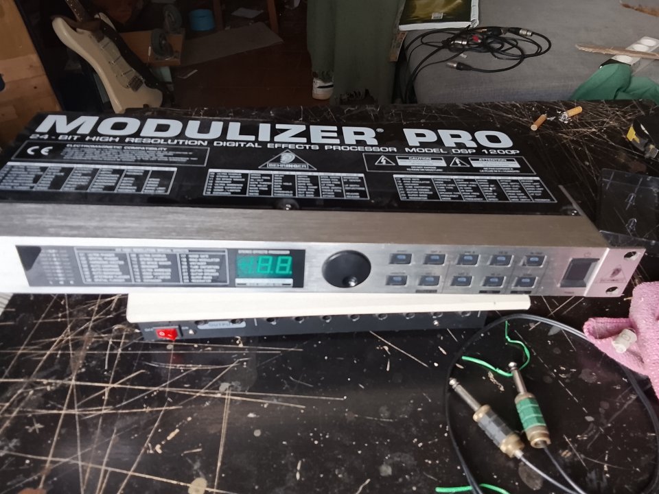 Modulizer Pro DSP1200P de segunda mano · Foto 1 de 8 · Cáceres