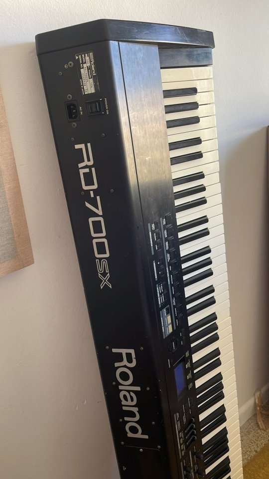 Roland rd700 sx de segunda mano · Foto 3 de 3 · Illes Balears · 700 €