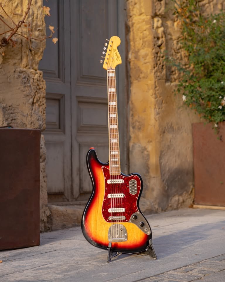 Vendo Squier Classic Vibe Bass VI de segunda mano · Foto 1 de 5 · Alicante · 350 €