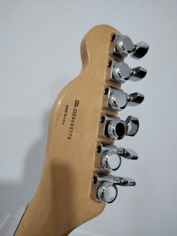 Fender telecaster american Deluxe QMT