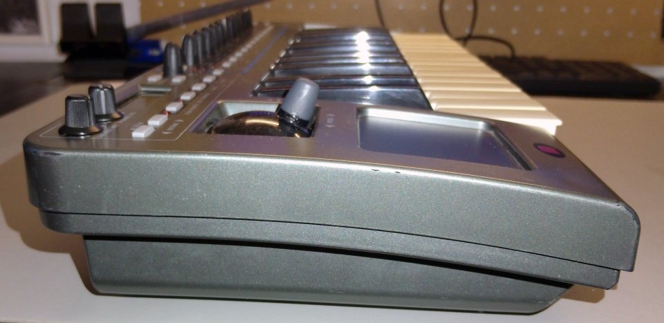 Novation Xiosynth 25 de segunda mano · Foto 3 de 6 · Valencia · 95 €