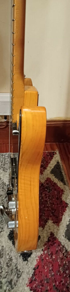 Real Guitars Telecaster 52 Custom Shop con Bigsby