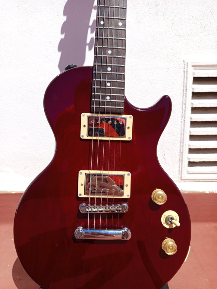 Epiphone Les Paul Special II, acabado Heritage Cherry Sunburst. de segunda mano · Foto 1 de 6 · Valencia · 150 €