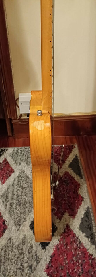 Real Guitars Telecaster 52 Custom Shop con Bigsby