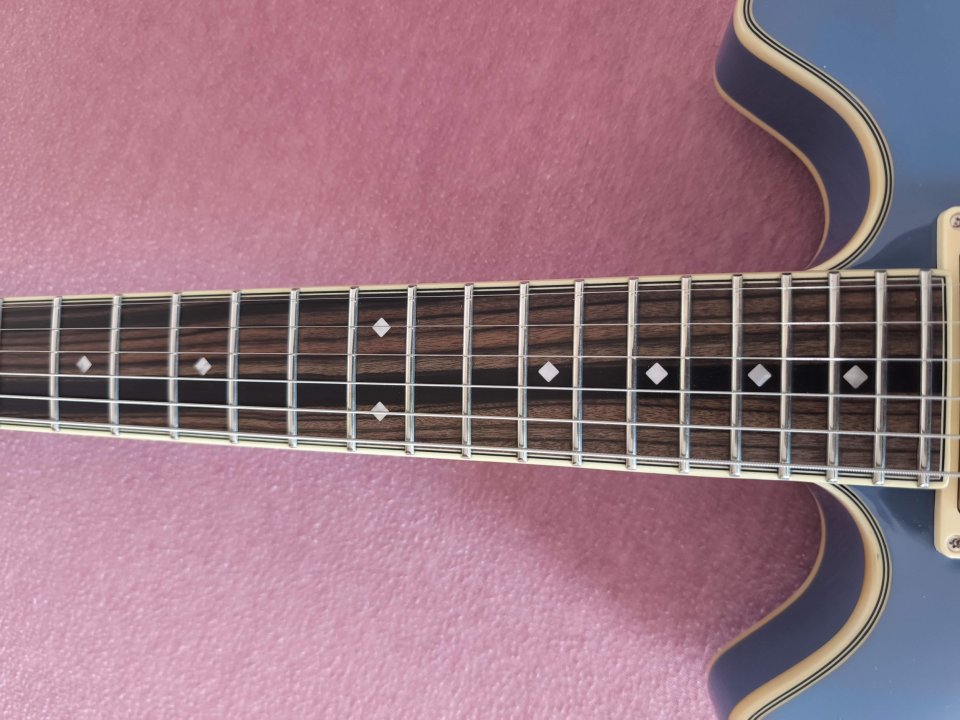 D'Angelico Excel Mini DC de segunda mano · Foto 3 de 5 · Madrid · 800 €