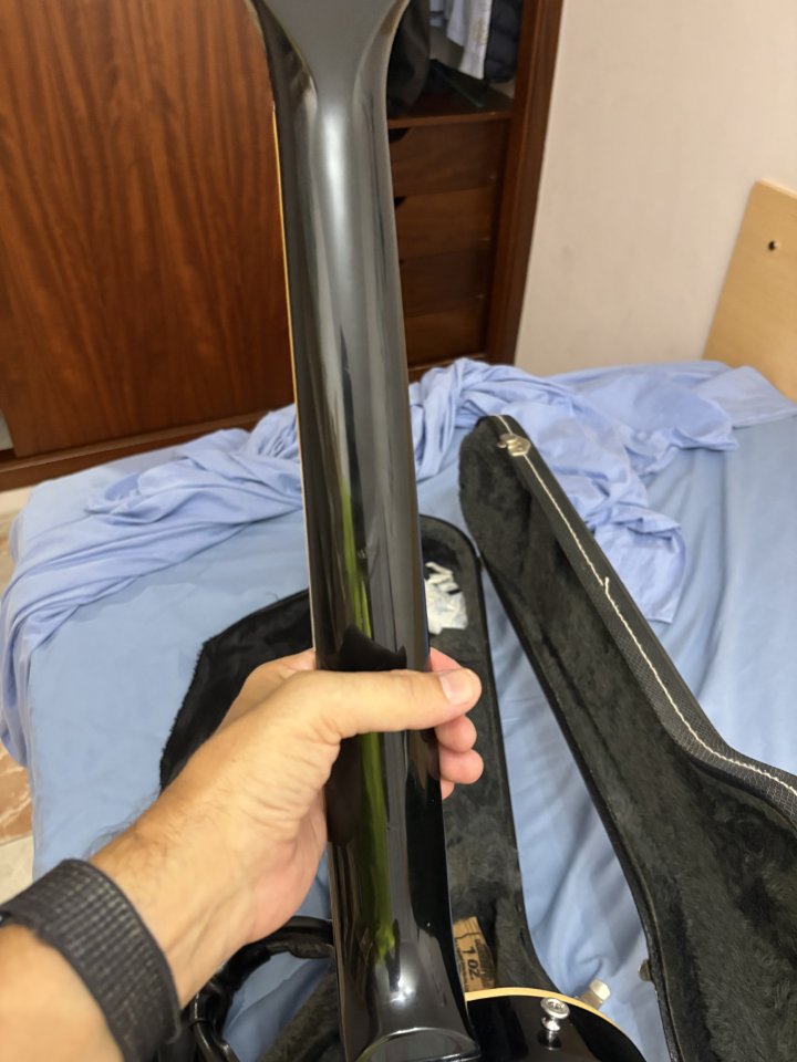 Gibson standard de 1990 ebony de segunda mano · Foto 8 de 10 · Illes Balears · 2800 €