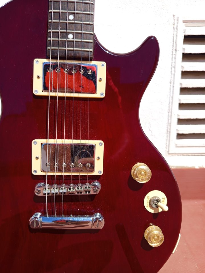 Epiphone Les Paul Special II, acabado Heritage Cherry Sunburst. de segunda mano · Foto 3 de 6 · Valencia · 150 €