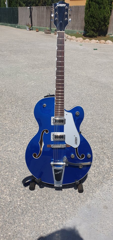 Guitarra Gretsch Electromatic G5420T Azul metalico de segunda mano · Foto 1 de 10 · Alicante · 550 €