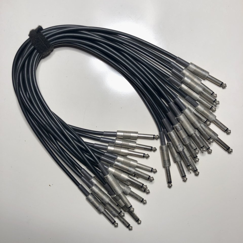 Cables de Patchbay TS mono de segunda mano · Barcelona · 25 €