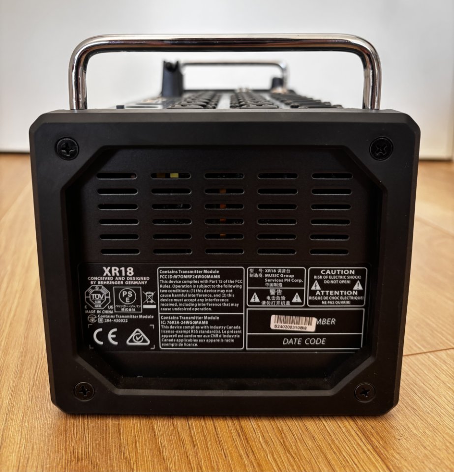 Behringer X AIR XR1 de segunda mano · Foto 6 de 10 · Burgos · 340 €