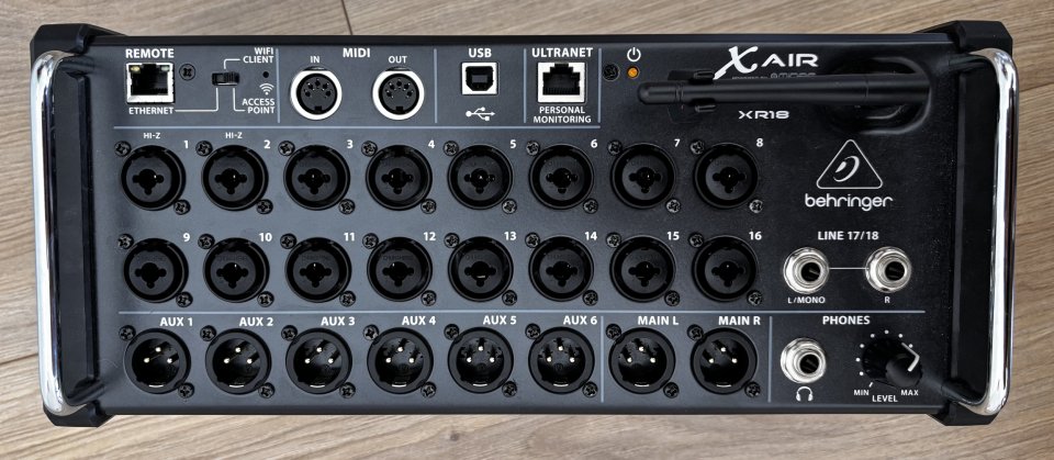 Behringer X AIR XR1 de segunda mano · Foto 8 de 10 · Burgos · 340 €