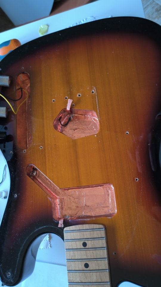 Guitarra JET JT-300 de segunda mano · Foto 7 de 7 · Segovia · 145 €